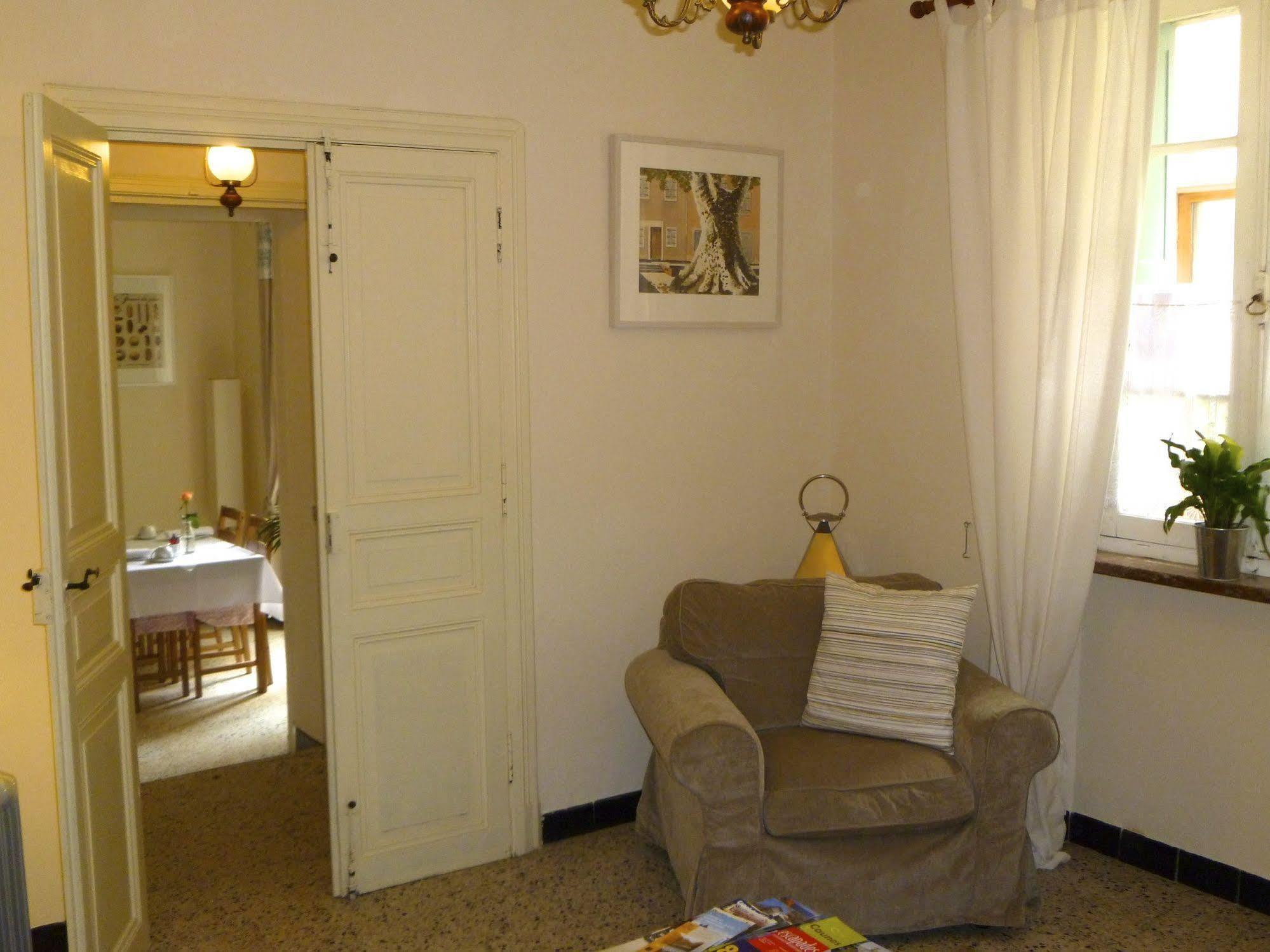 Bed and Breakfast L'Ancienne Boulangerie Caunes-Minervois Exteriér fotografie